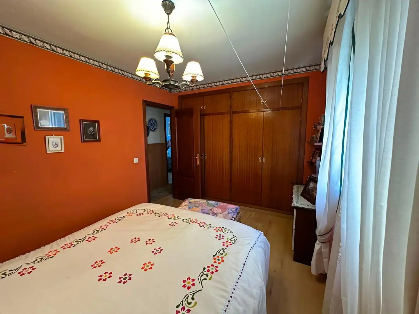 Bedroom of Flat for sale in La Línea de la Concepción  with Furnished
