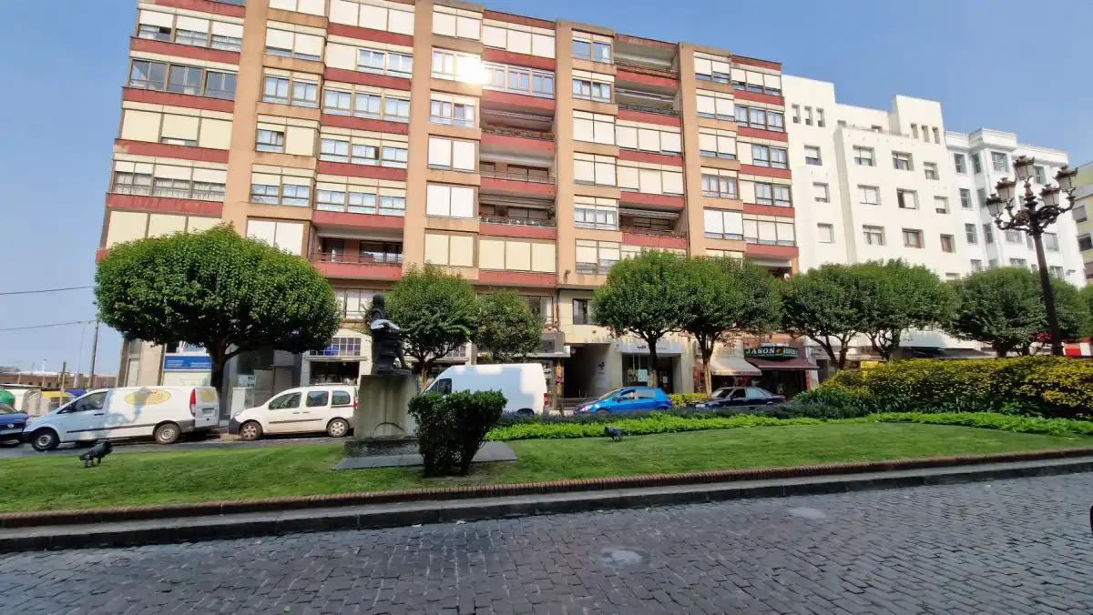 Piso con terraza en venta en MENENDEZ PELAYO