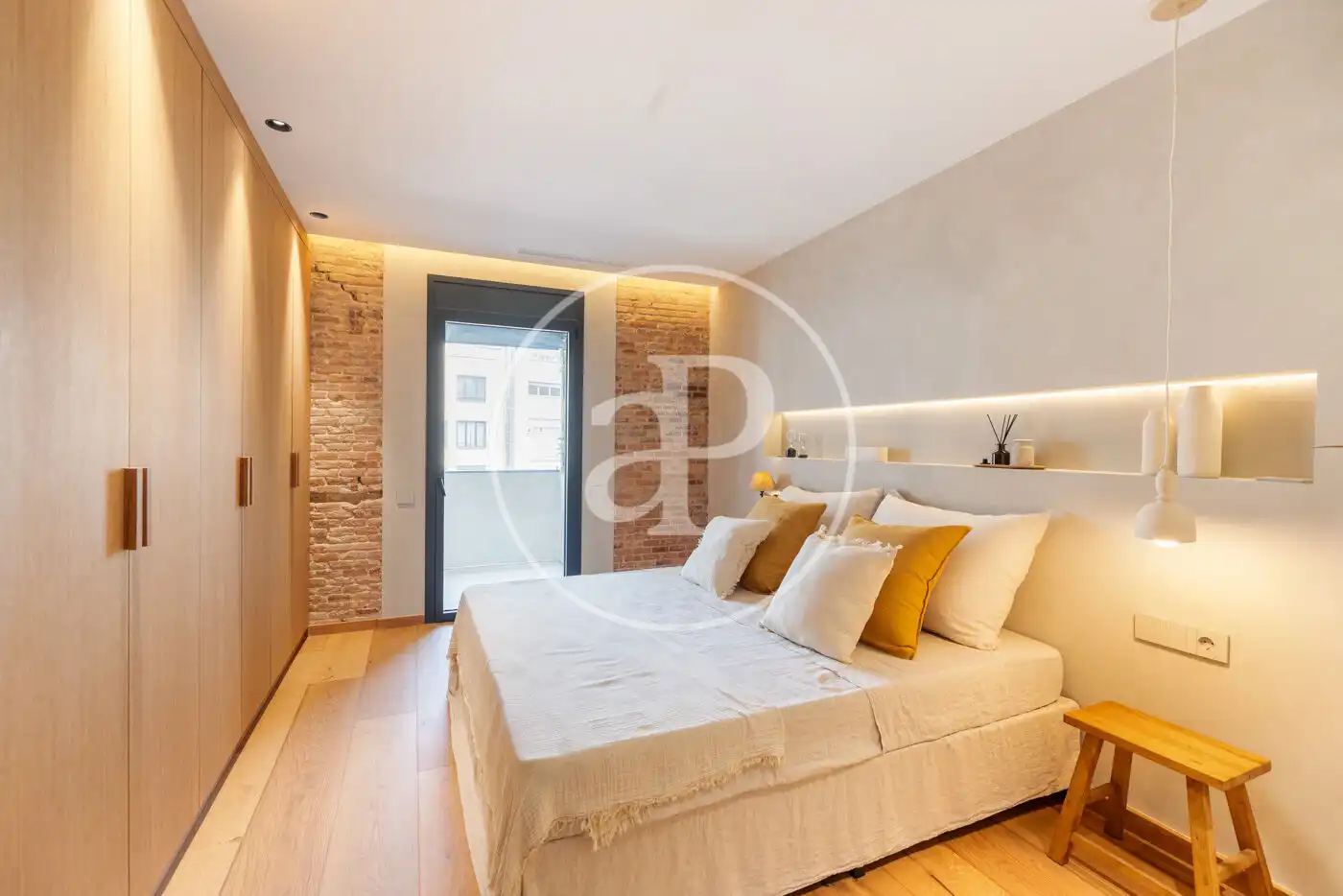 Piso con terraza en venta en Ronda de la Univ., imagen 12