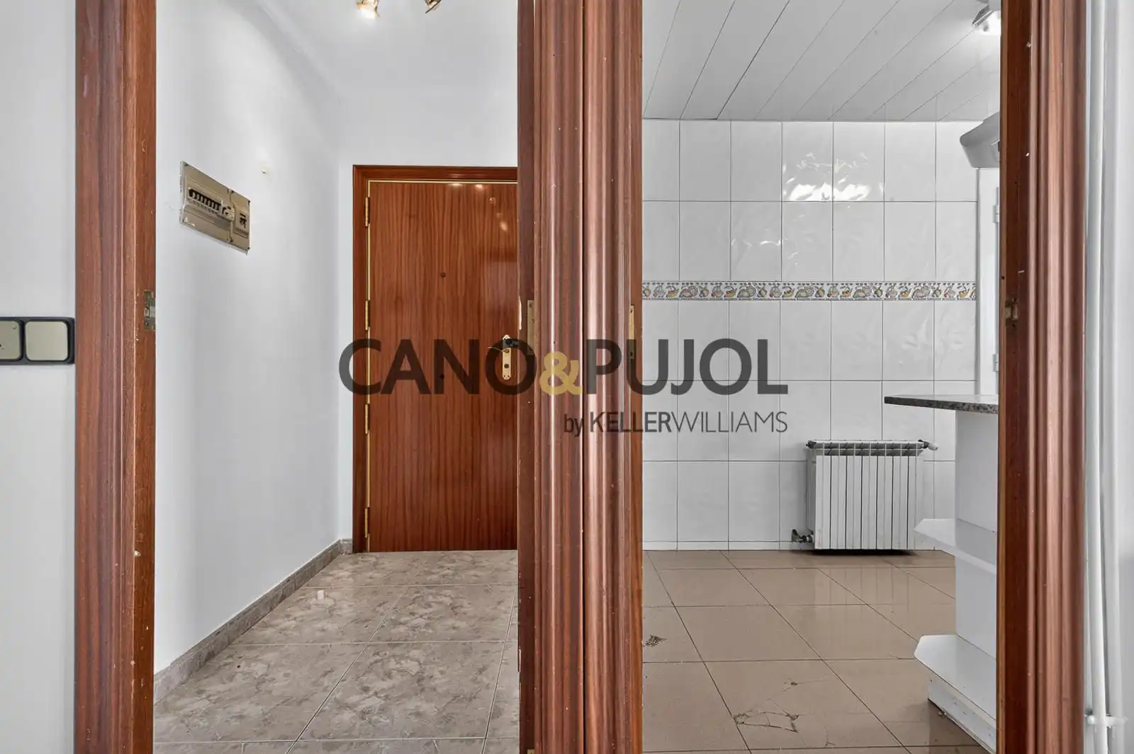 Piso en venta en Palau-solità i Plegamans con Calefacción y Terraza