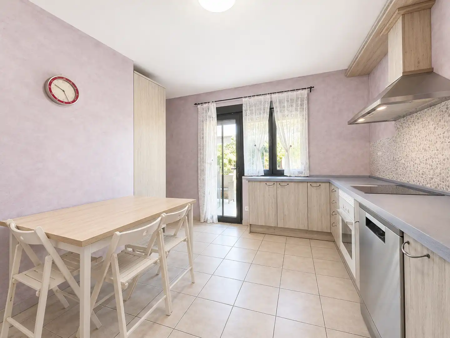 Cocina de Casa o chalet en venta en Nuevo Baztán con Aire acondicionado, Calefacción y Jardín privado