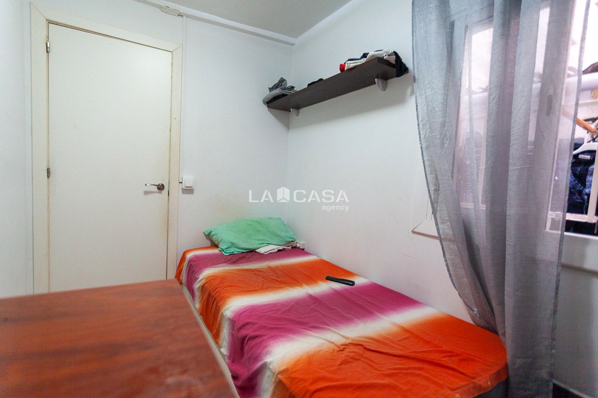 Planta baja for sale in L'Hospitalet de Llobregat