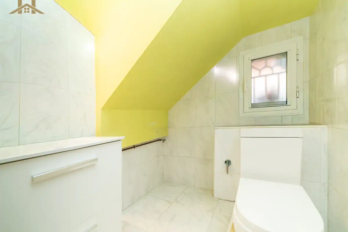 Bathroom of Detached homes for sale in Cubas de la Sagra  with Air Conditioner, Heating and Private garden