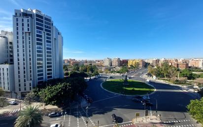 Exterior view of Flat for sale in  Valencia Capital  with Terrace and Storage room