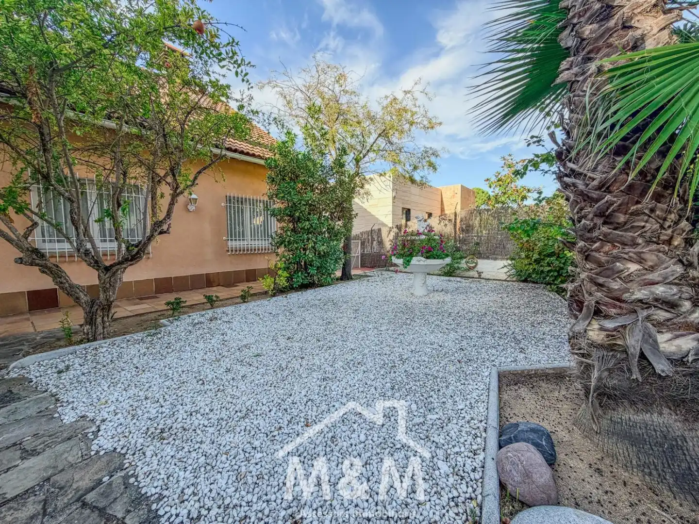 Villa in vendita a Fenals, imagen 2