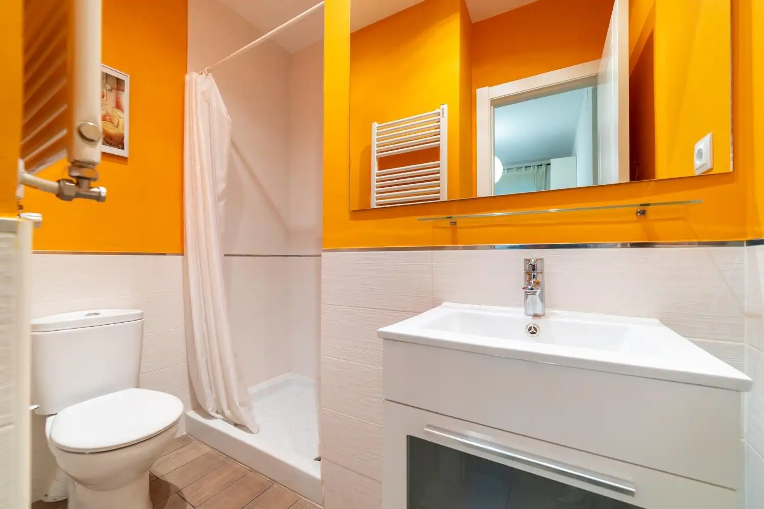 Badezimmer von Wohnung zum Verkauf in Oria mit Heizung, Abstellraum und Balkon