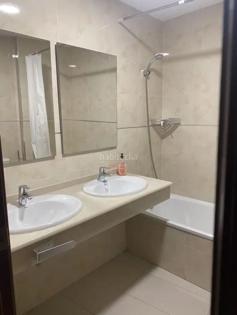 Duplex avec ascenseur à louer à Calle General Marchesis 12, imagen 5