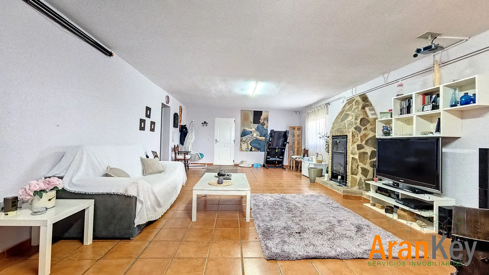 Sala d'estar de Casa o xalet en venda en Colmenar de Oreja amb Aire condicionat, Calefacció i Jardí privat