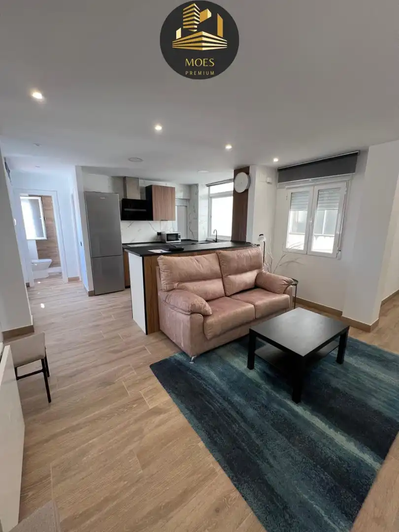 Sala de estar de Piso en venta en Jaén con Balcón