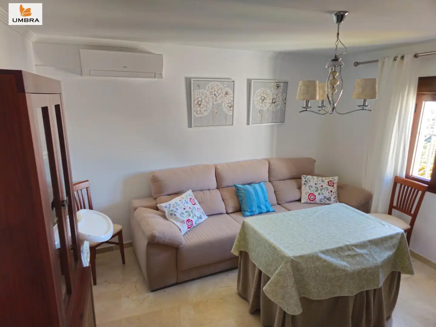 Wohnzimmer von Wohnung zum Verkauf in Alcalá de los Gazules