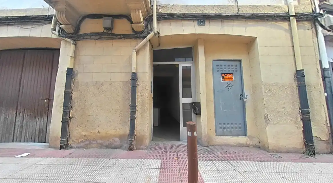 Flat with terrace for sale in Calle Santa Isabel