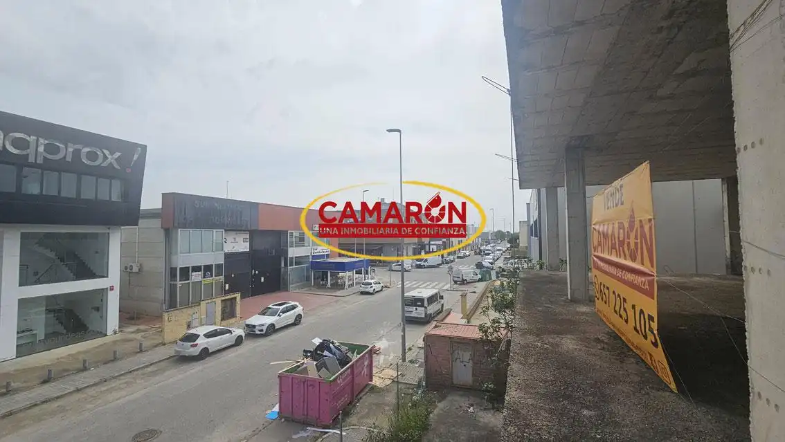 Industrial building for sale in Calle de la Tecnología, imagen 2