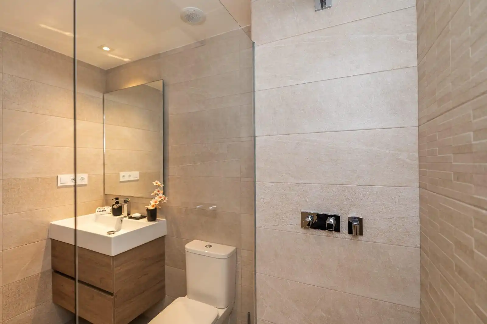 Apartamento con ascensor en venta en Playa Bahía Dorada, imagen 16
