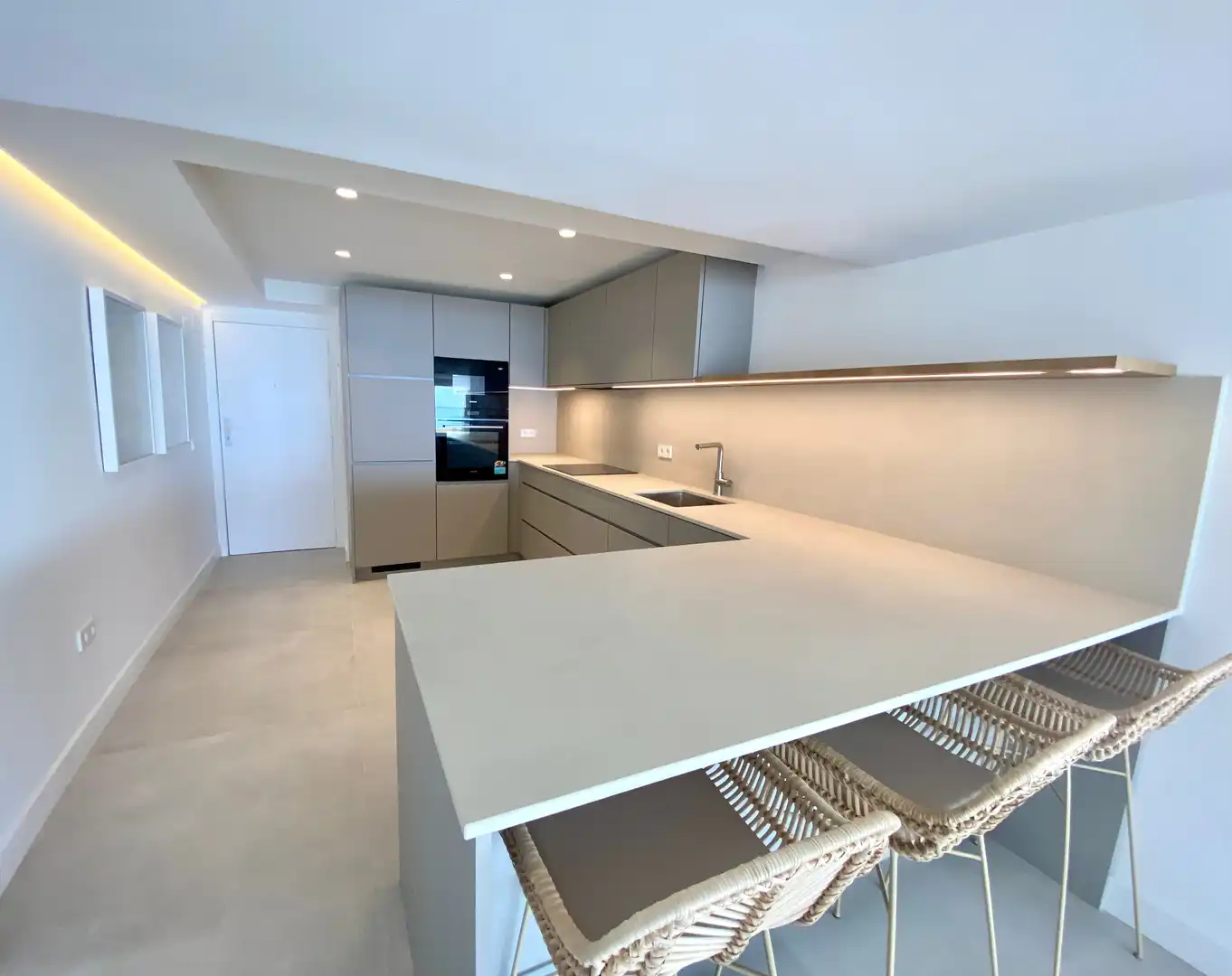 Flat with pool for sale in Avenida Duque de Ahumada 8, imagen 7