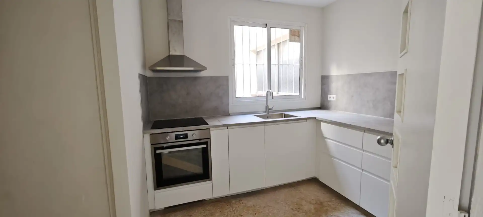 Kitchen of Flat for rent in Sevilla  with Air Conditioner, Heating and Terrace
