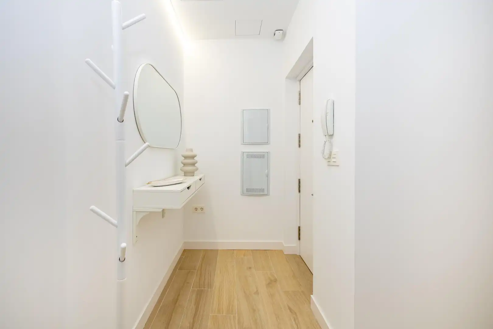 Flat for rent in Granada  with Air Conditioner and Heating