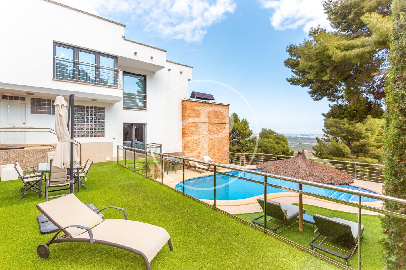 Vista exterior de Casa o xalet de lloguer en Sagunto / Sagunt amb Calefacció, Jardí privat i Terrassa