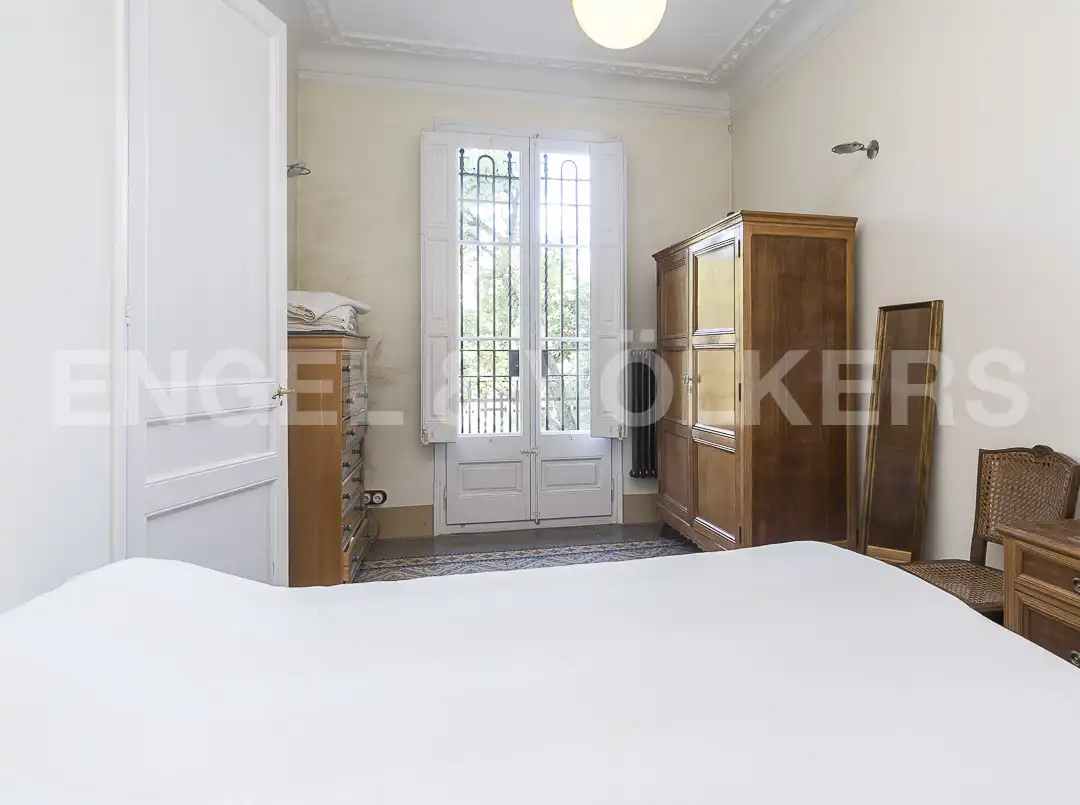 Schlafzimmer von Haus oder Chalet zum Verkauf in Barcelona mit Heizung, Terrasse und Abstellraum