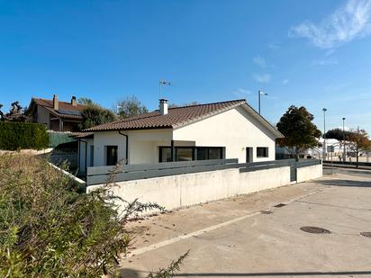 Exterior view of House or chalet for sale in Torelló  with Heating, Private garden and Oven