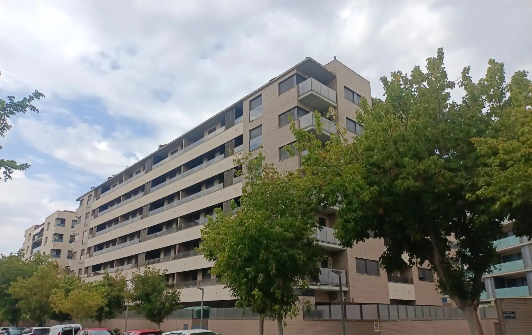 Vista exterior de Garatge en venda en Lleida