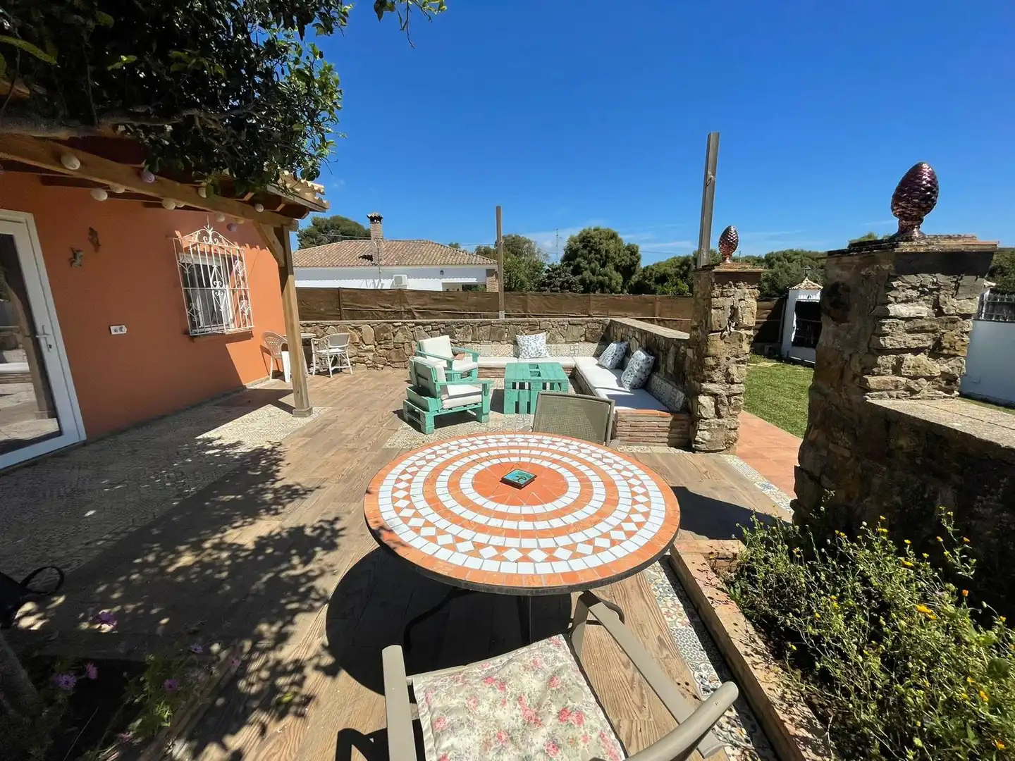 Terrasse von Country house zum Verkauf in Vejer de la Frontera mit Klimaanlage, Privatgarten und Abstellraum