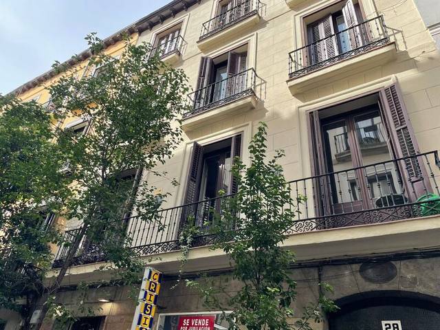 Piso en Venta en Universidad - Malasaña