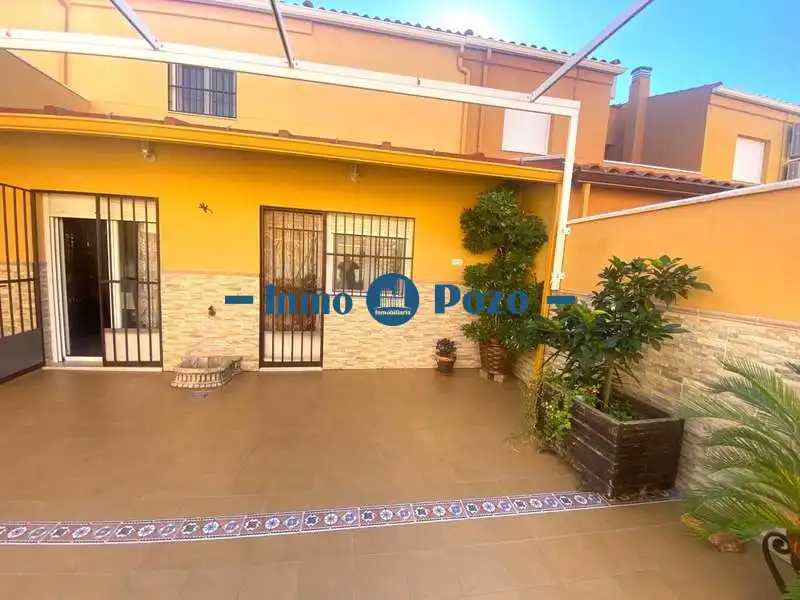 Dúplex en venda a Almendralejo