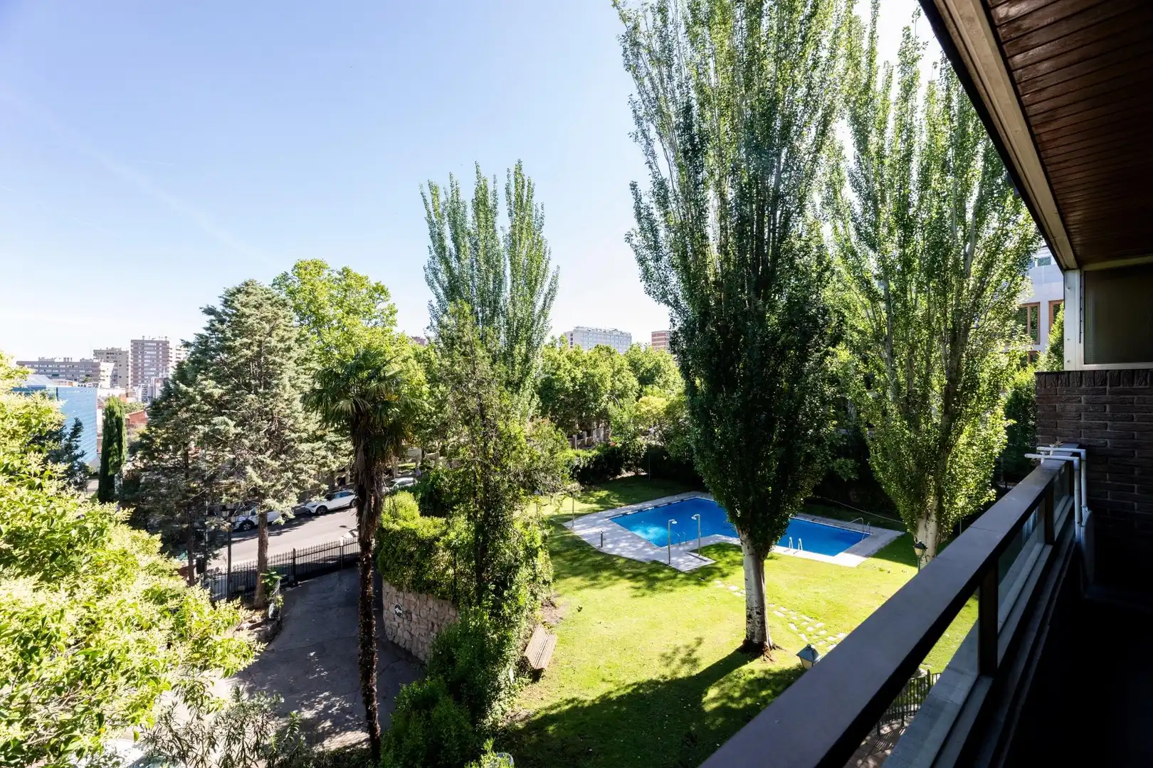Terrasse von Wohnungen zur Miete in Madrid mit Klimaanlage, Privatgarten und Terrasse
