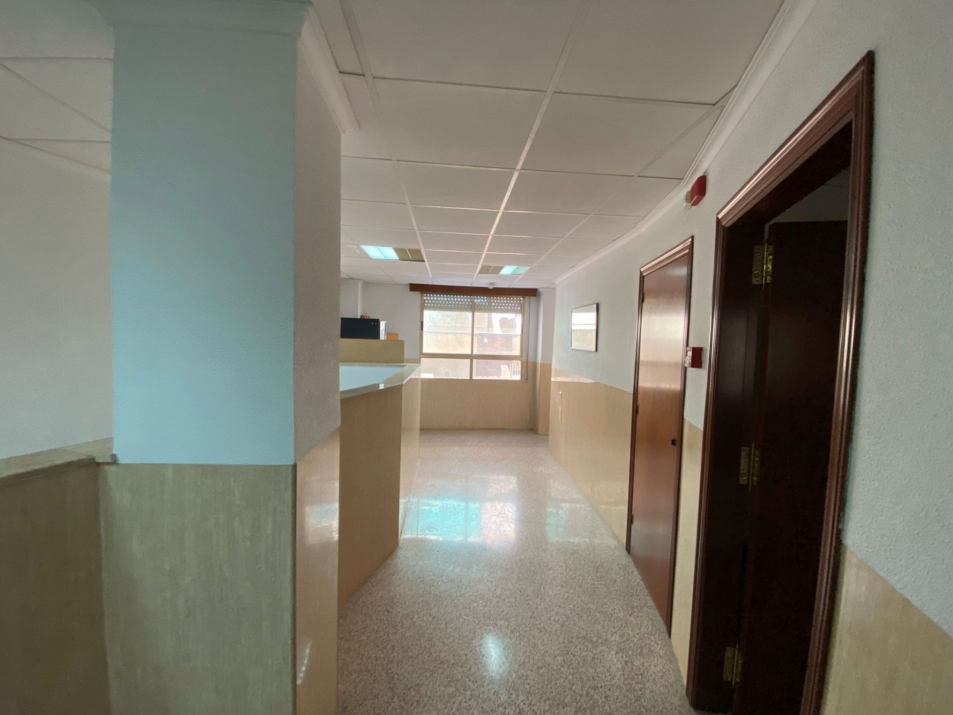 Local en venda en Alicante / Alacant amb Moblat