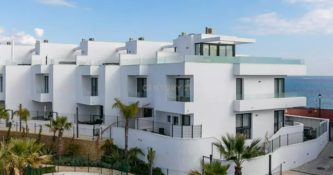 Vista exterior de Casa o chalet en venta en Fuengirola con Aire acondicionado y Terraza