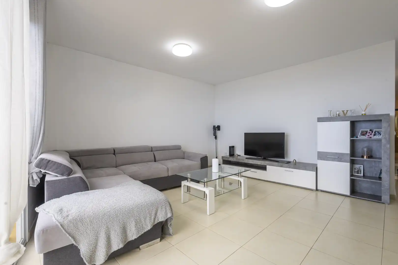 Sala d'estar de Pis en venda en Los Realejos amb Traster