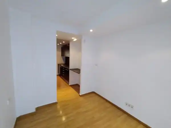 Gewerbefläche zum Verkauf in C/ Barcelona, imagen 4