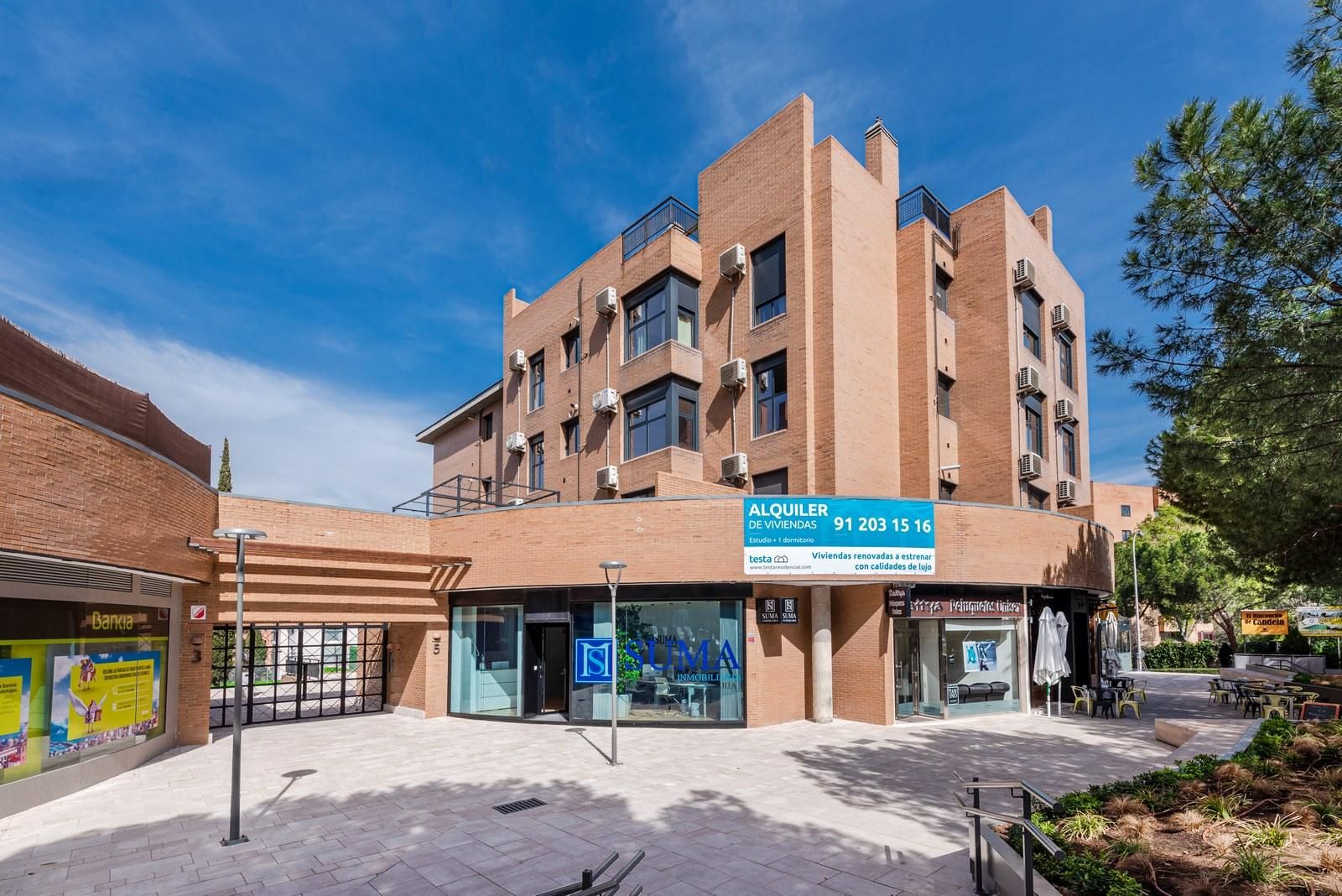 Vista exterior de Estudio de alquiler en  Madrid Capital con Aire acondicionado y Parquet