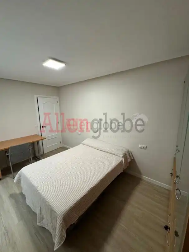 Piso de alquiler en Calle Joaquín Blume, Fozaneldi - Tenderina