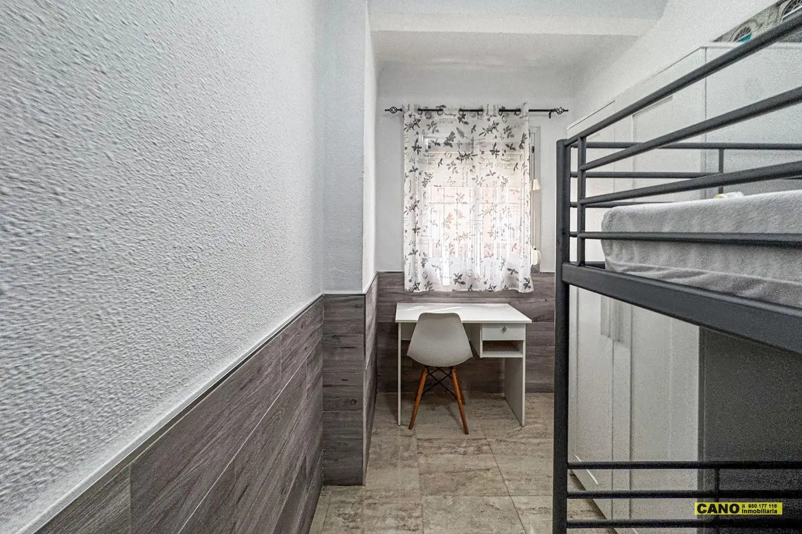 Bedroom of Flat for sale in Almería  with Air Conditioner and Heating