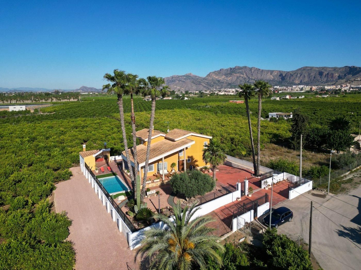Exterior view of House or chalet for sale in Orihuela  with Air Conditioner, Heating and Private garden