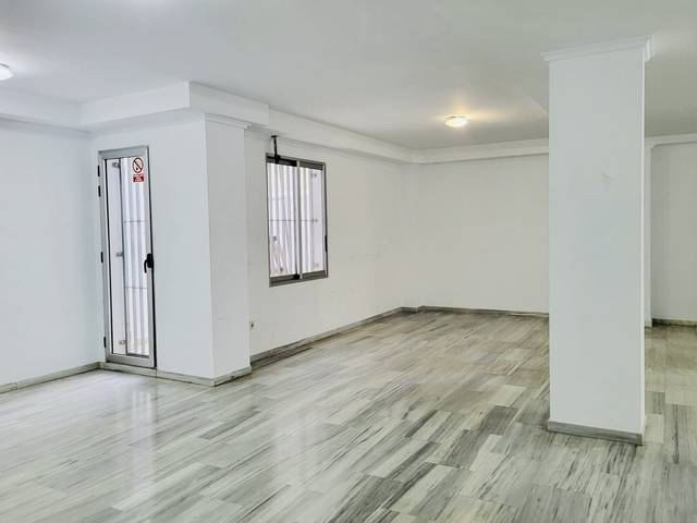 Local comercial en Alquiler en Centro Urbano