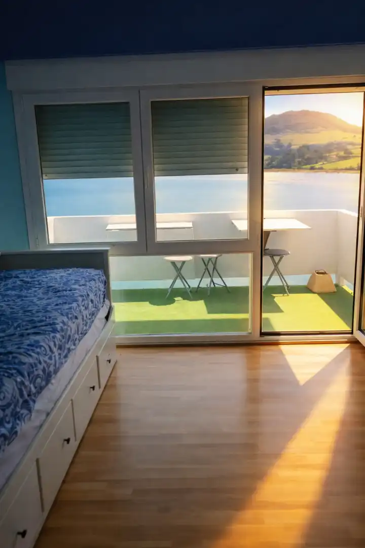 Terrasse von Wohnung zur Miete in Miengo mit Heizung, Terrasse und Möbliert
