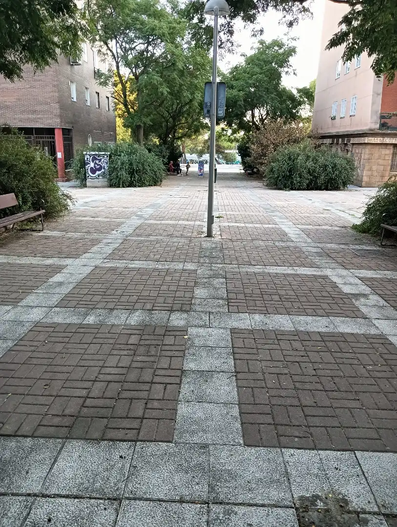 Parkplatz von Geschaftsraum zum Verkauf in Usera