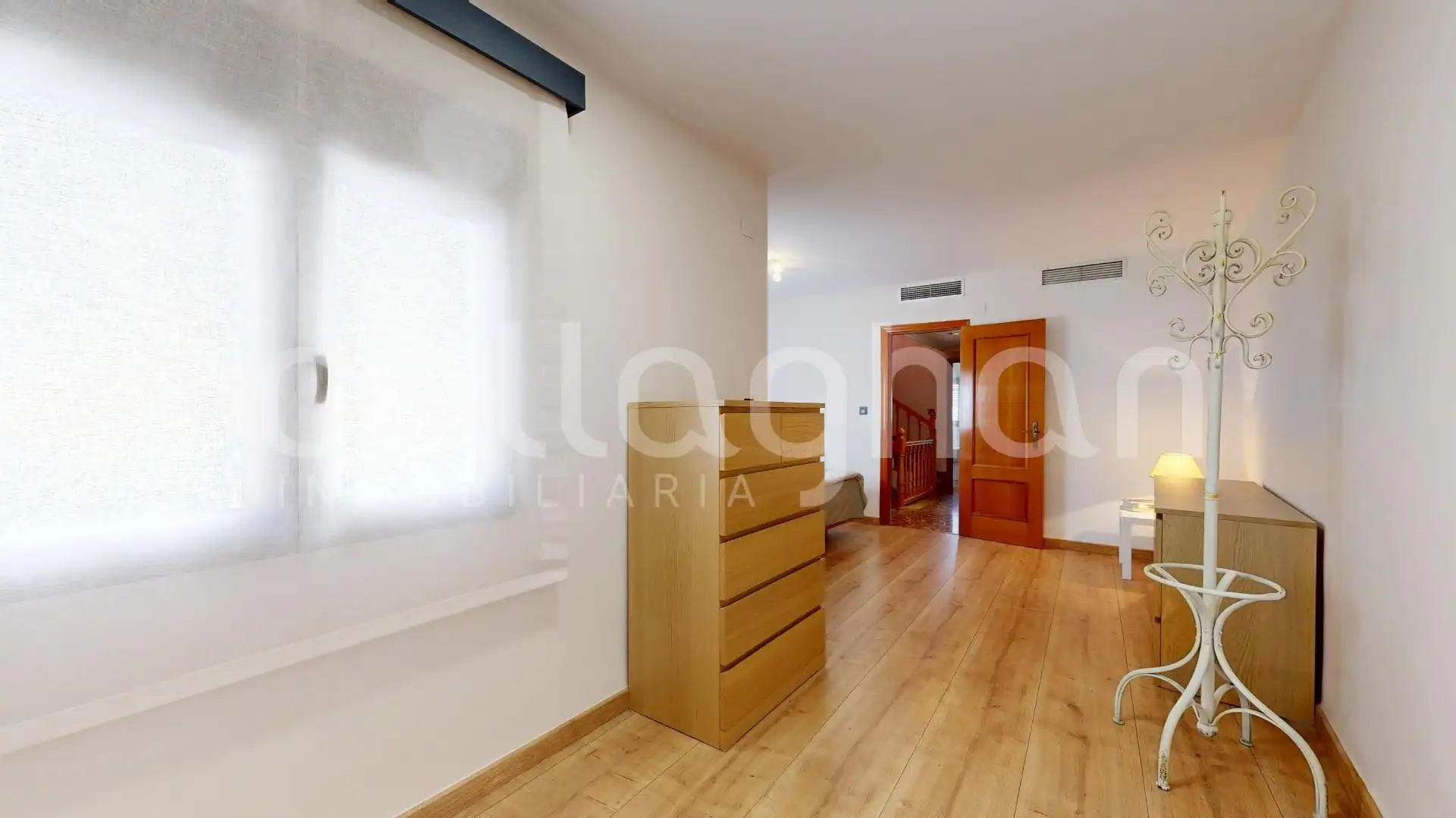 Casa adosada en venta en Benetússer con Aire acondicionado, Calefacción y Terraza