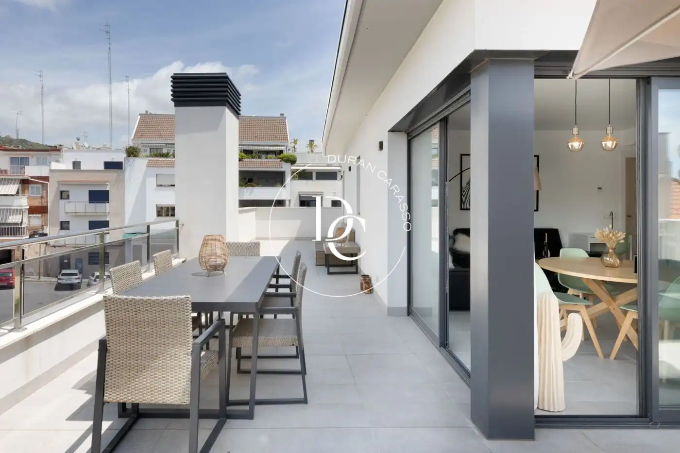 Terrasse von Maisonette zum Verkauf in Sitges mit Klimaanlage, Heizung und Terrasse