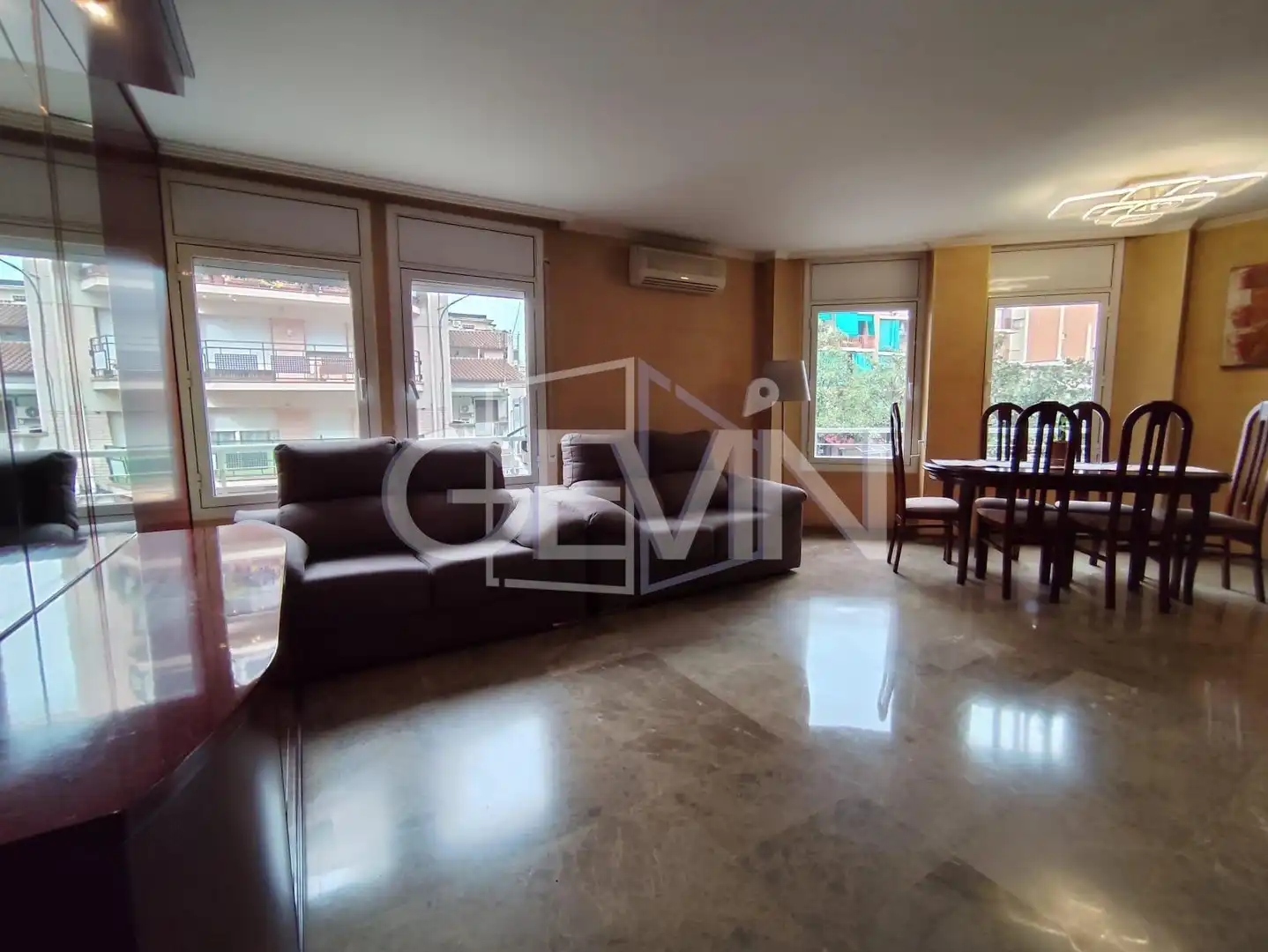 Sala de estar de Piso en venta en La Llagosta con Calefacción