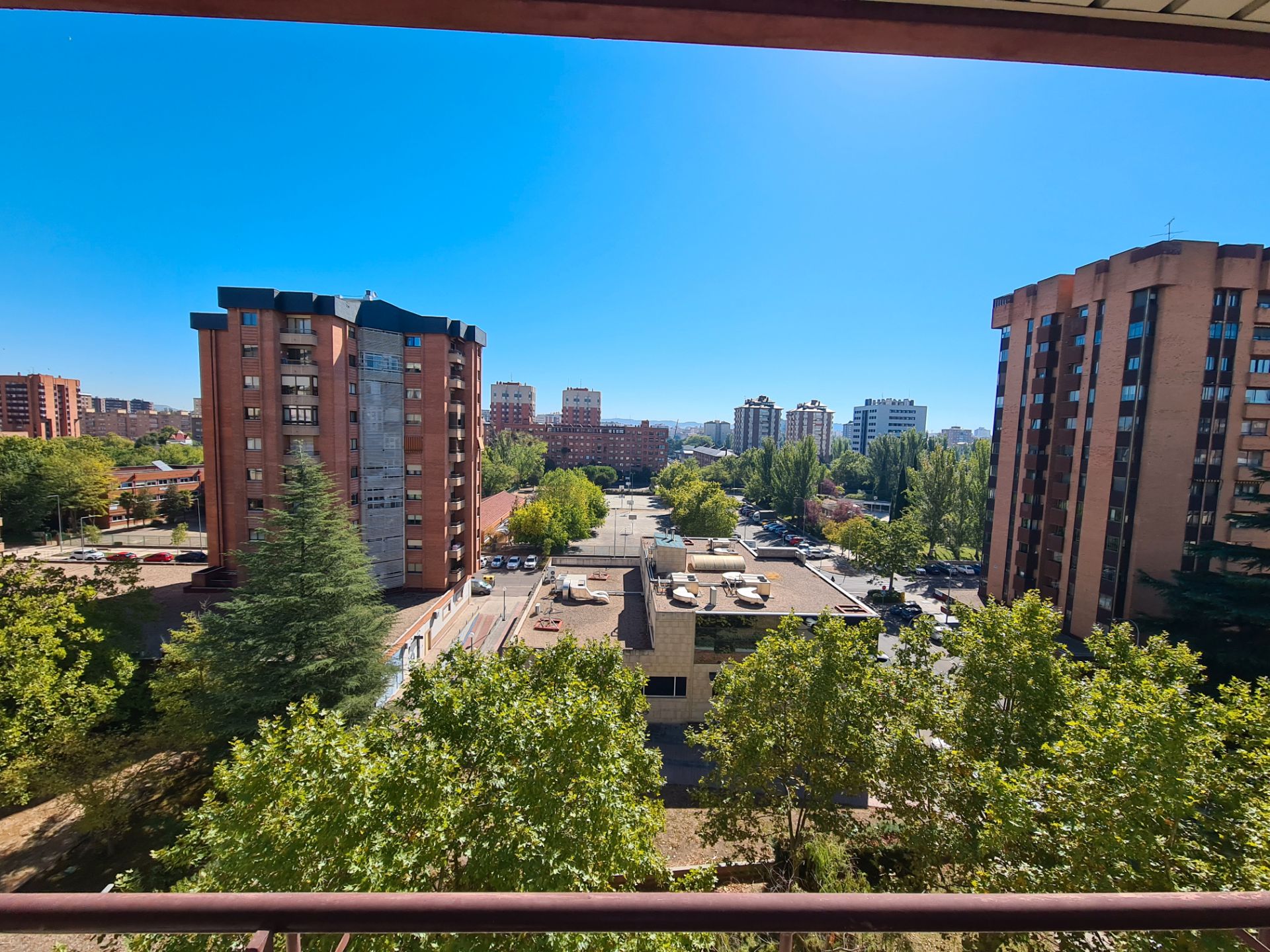 Vista exterior de Piso en venta en Valladolid Capital con Calefacción, Parquet y Terraza