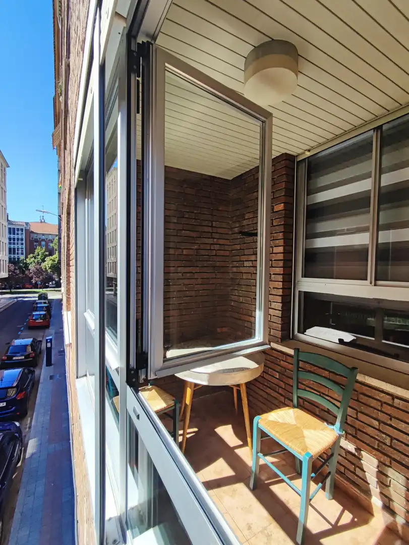 Flat for rent in Calle Romanceros, Centro