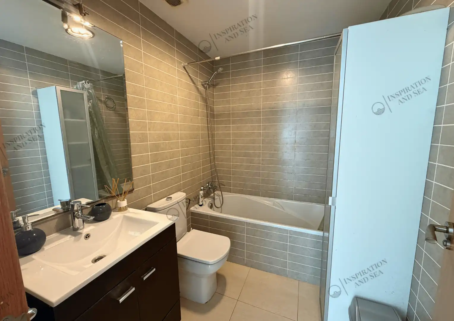 Badezimmer von Wohnung zum Verkauf in Eivissa mit Klimaanlage, Terrasse und Möbliert