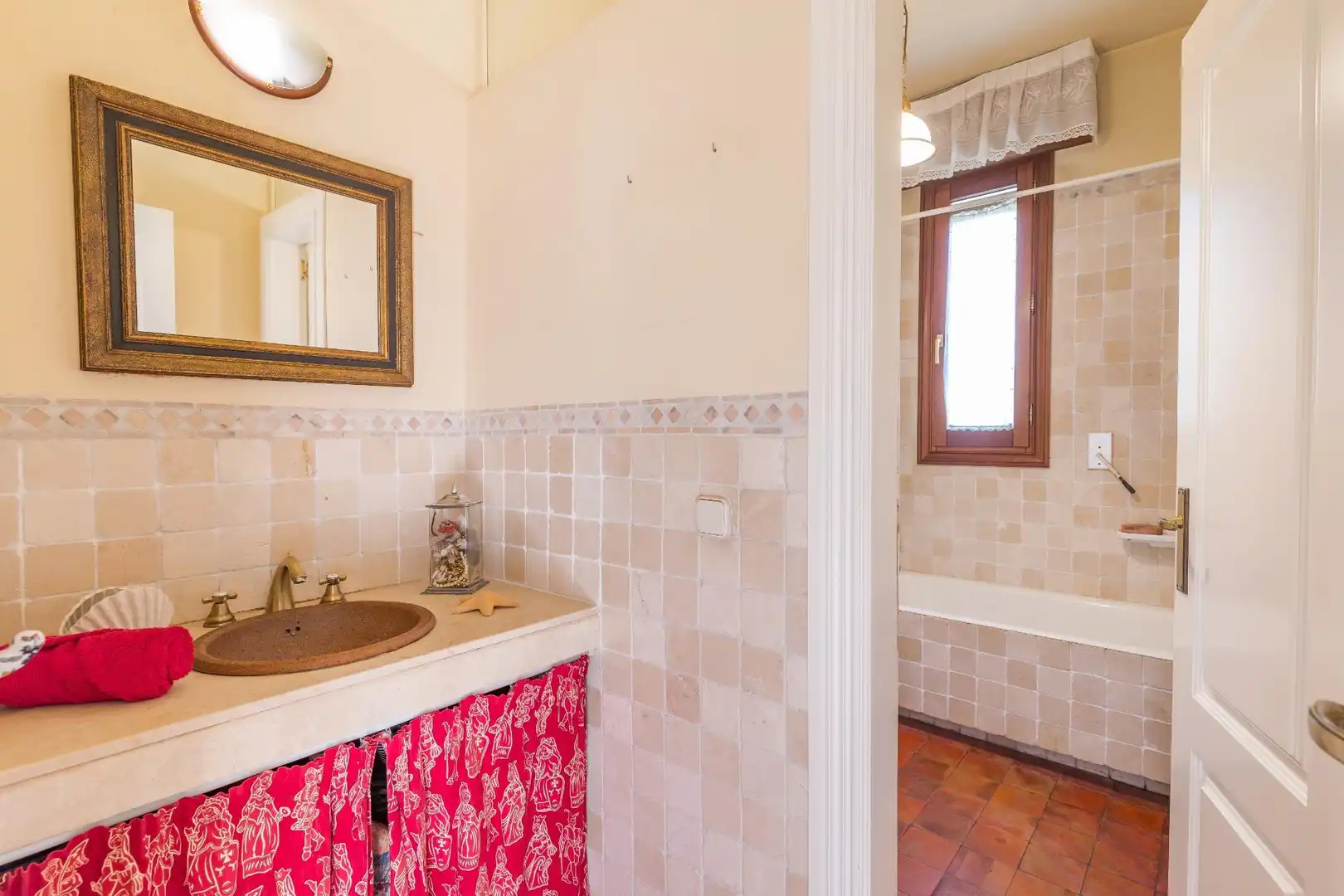 Bathroom of Houses for sale in Torrelodones  with Heating, Private garden and Terrace