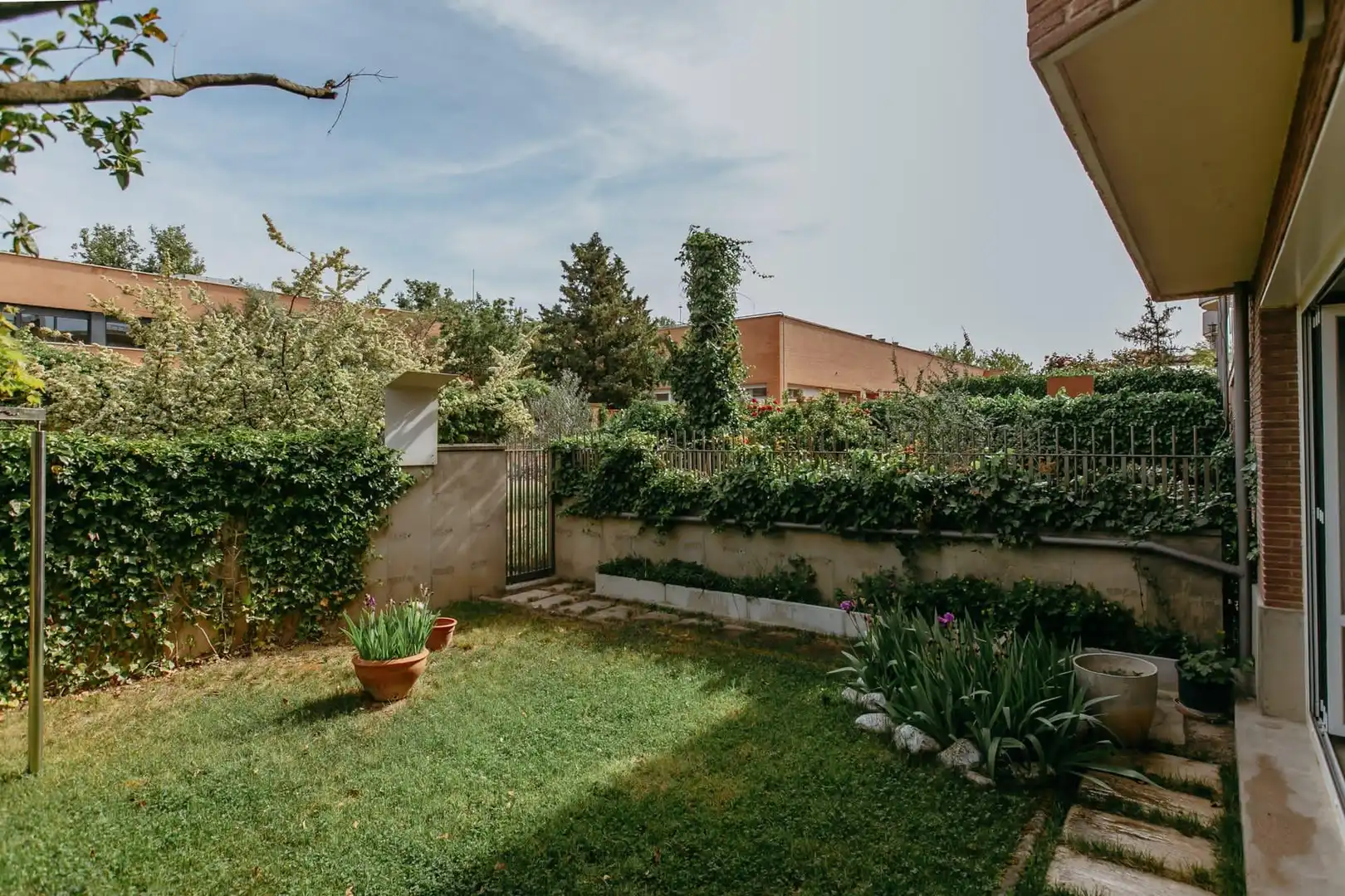 Jardín de Casa adosada en venta en Huesca con Aire acondicionado, Jardín privado y Terraza