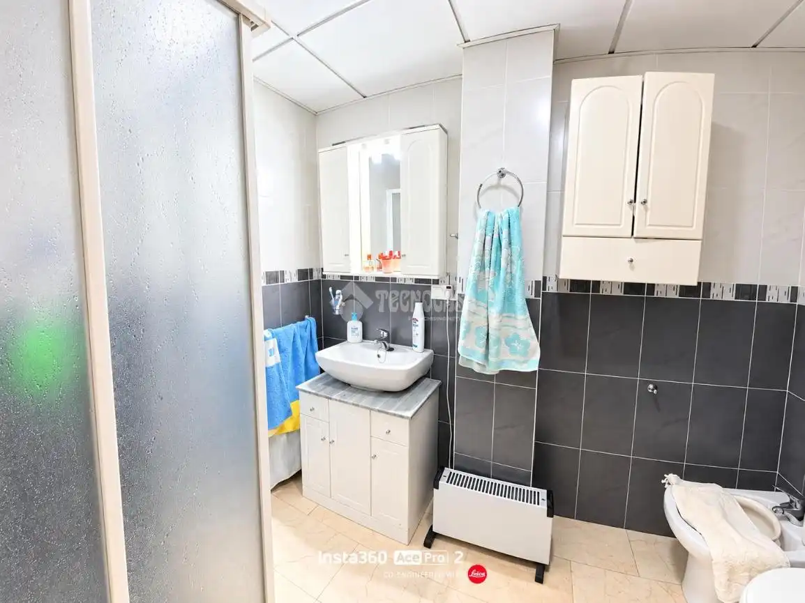 Baño de Piso en venta en Alicante / Alacant
