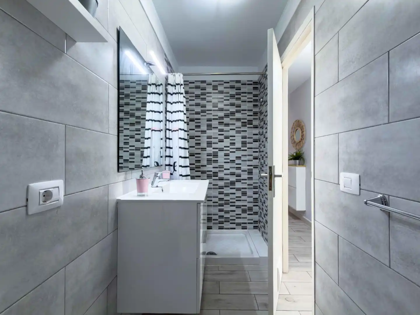 Bathroom of Flat for sale in Granadilla de Abona