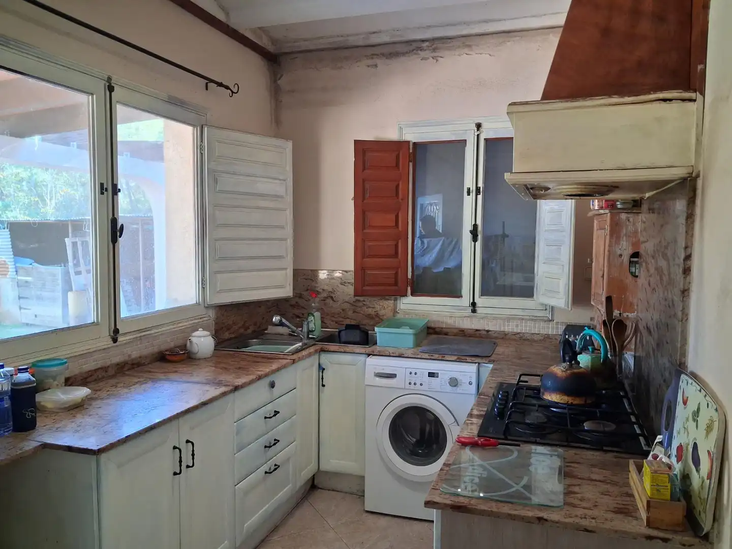 Cuina de Finca rústica en venda en Móra d'Ebre